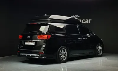 Kia Canival 2020, 122537 км, за 15179.16 USD