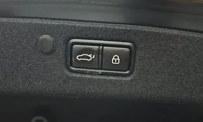 Hyundai Grandeur 2022, 105762 км, за 12508.15 USD - фото 20