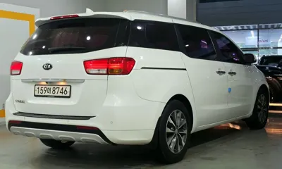 Kia Canival 2017, 155996 км, за 5720.6 USD
