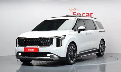 Kia Canival · 2025 год