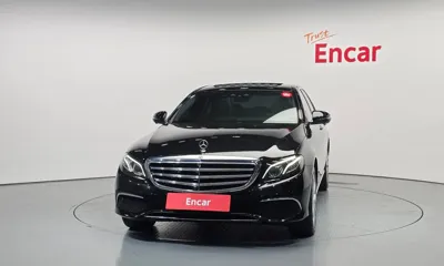 Mercedes-Benz E-Class 2019, 63886 км, за 17907.14 USD