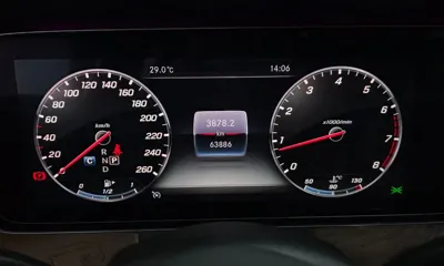 Mercedes-Benz E-Class 2019, 63886 км, за 17907.14 USD - фото 8