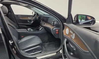 Mercedes-Benz E-Class 2019, 63886 км, за 17907.14 USD - фото 11