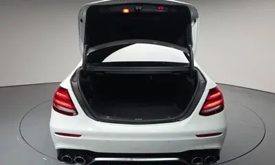 Mercedes-Benz E-Class 2019, 65351 км, за 31729.27 USD - фото 20