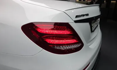 Mercedes-Benz E-Class 2019, 65351 км, за 31729.27 USD - фото 23