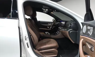 Mercedes-Benz E-Class 2019, 65351 км, за 31729.27 USD - фото 26