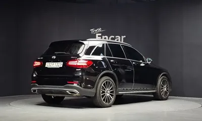Mercedes-Benz GLC-Class 2019, 73038 км, за 18708.15 USD