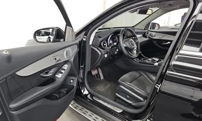Mercedes-Benz GLC-Class 2019, 73038 км, за 18558.3 USD - фото 10