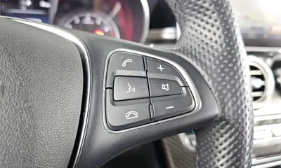 Mercedes-Benz GLC-Class 2019, 73038 км, за 18558.3 USD - фото 31