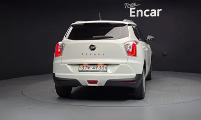 KG_Mobility_Ssangyong TIBOLI 2017, 101894 км, за 4726.27 USD