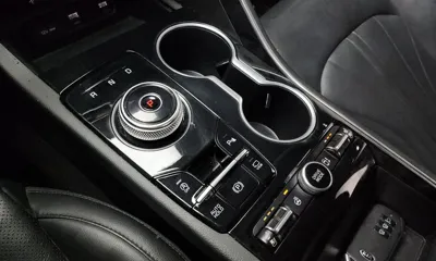 Kia K5 2020, 82608 км, за 12377.47 USD - фото 9