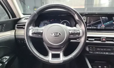 Kia K5 2020, 82608 км, за 12377.47 USD - фото 13