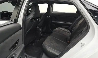 Hyundai Avante 2025, 12945 км, за 21662.07 USD - фото 26