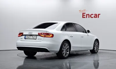 Audi A4 2014, 109466 км, за 4355.46 USD