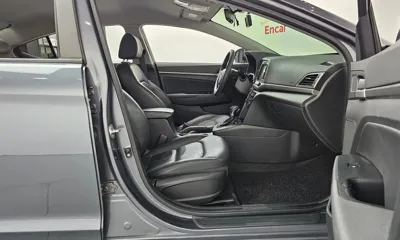 Hyundai Avante 2017, 163309 км, за 5016.29 USD - фото 26