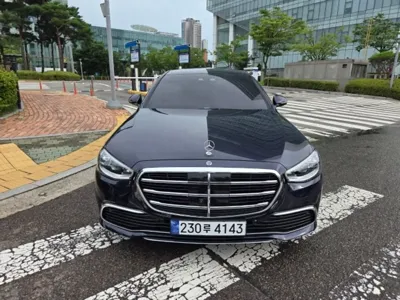 Mercedes-Benz S-Class · 2023 год