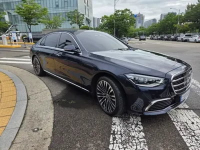 Mercedes-Benz S-Class 2023, 22000 км, за 66874.9 USD