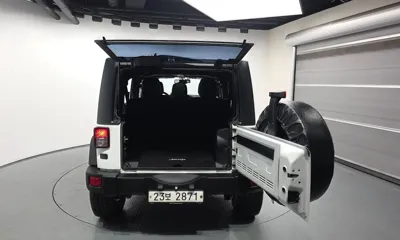 Jeep Wrangler 2013, 109973 км, за 59492.37 USD - фото 20