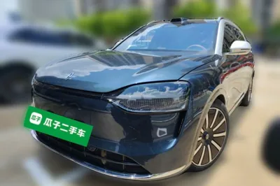 Hima AITO M9 · 2024 год