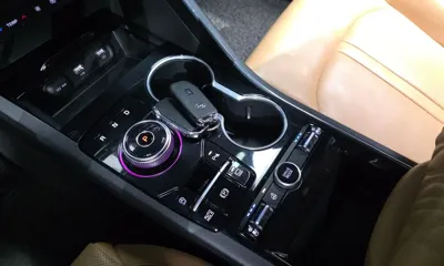 Kia K5 2021, 65939 км, за 11831.24 USD - фото 9