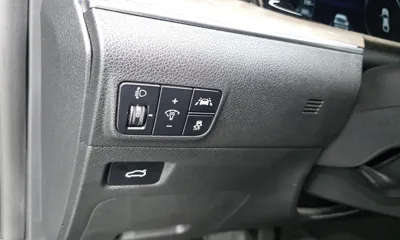 Kia K5 2021, 65939 км, за 11831.24 USD - фото 20
