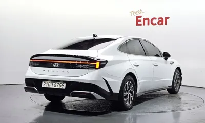 Hyundai Sonata 2024, 100760 км, за 15203.61 USD