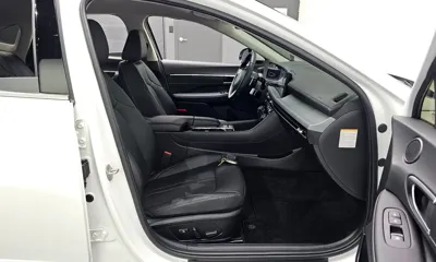 Hyundai Sonata 2024, 100760 км, за 15097.81 USD - фото 26