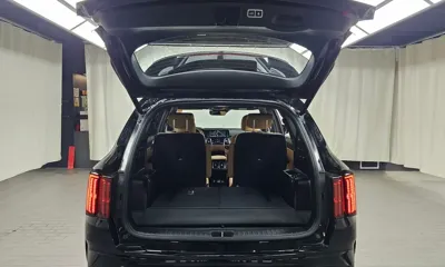 Kia Sorento 2023, 29783 км, за 25496.69 USD - фото 20