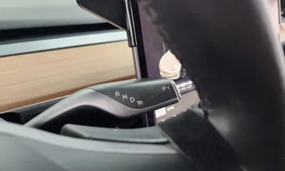 Tesla Model 3 2020, 69663 км, за 19450.97 USD - фото 9