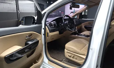 Kia Canival 2019, 121349 км, за 65110.35 USD - фото 10