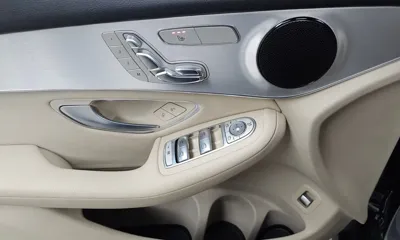 Mercedes-Benz GLC-Class 2018, 74515 км, за 16286.65 USD - фото 29