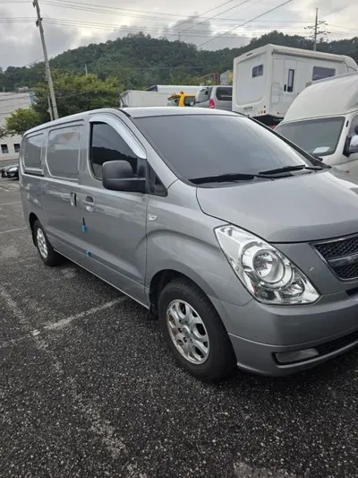 Hyundai Starex 2015, 313475 км, за 3633.96 USD