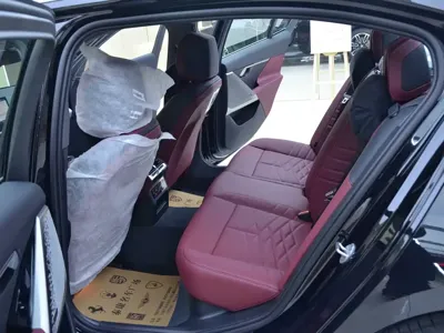 BMW 5 Series 2026, 100 км, за 48419.75 USD