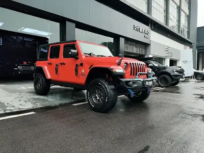 Jeep Wrangler PHEV 2023, 70000 км, за 42494.76 USD