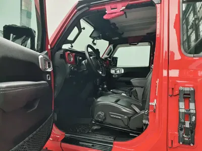 Jeep Wrangler PHEV 2023, 70000 км, за 42494.76 USD