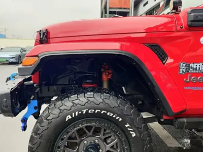 Jeep Wrangler PHEV 2023, 70000 км, за 42494.76 USD - фото 22