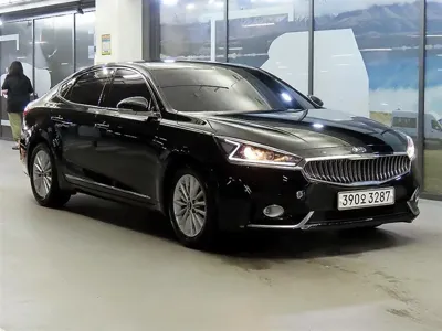 Kia K7 · 2017 год