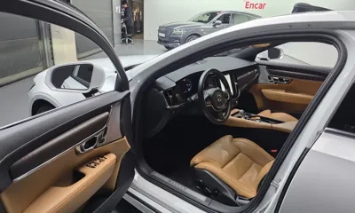 Volvo S90 2022, 42100 км, за 22687.37 USD - фото 10