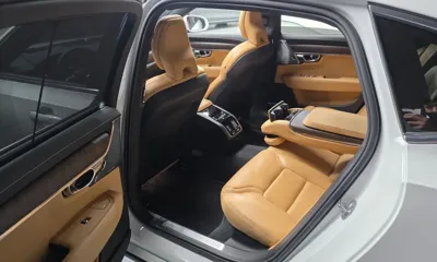 Volvo S90 2022, 42100 км, за 22687.37 USD - фото 11