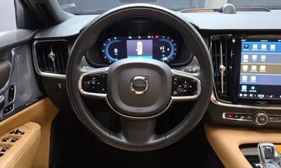Volvo S90 2022, 42100 км, за 22687.37 USD - фото 13