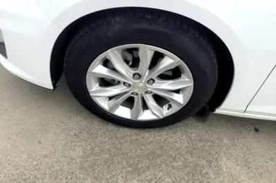 Chevrolet Malibu XL 2019, 44200 км, за 9442 USD - фото 10