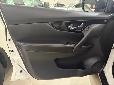 Nissan X-Trail 2018, 140000 км, за 8233.8 USD