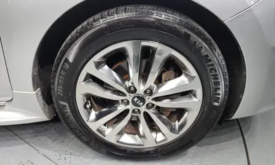 Kia Canival 2015, 89289 км, за 6962.69 USD