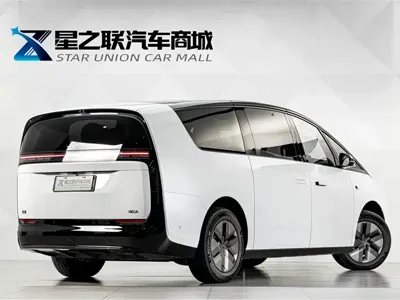 Li Auto Li MEGA 2025, 19200 км, за 71952.7 USD - фото 6
