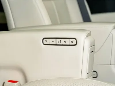 Li Auto Li MEGA 2025, 19200 км, за 71952.7 USD - фото 28