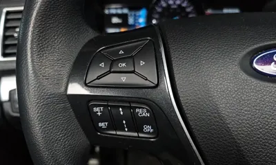 Ford Explorer 2019, 53967 км, за 12884.04 USD - фото 19