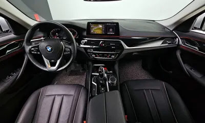 BMW 5-Series 2020, 33841 км, за 19491.24 USD - фото 7
