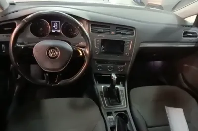 Volkswagen Golf 2016, 120600 км, за 7737 USD - фото 12