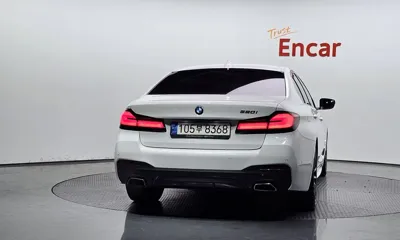 BMW 5-Series 2021, 105107 км, за 21639.05 USD