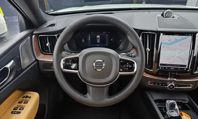 Volvo XC60 2024, 13401 км, за 40977.22 USD - фото 13